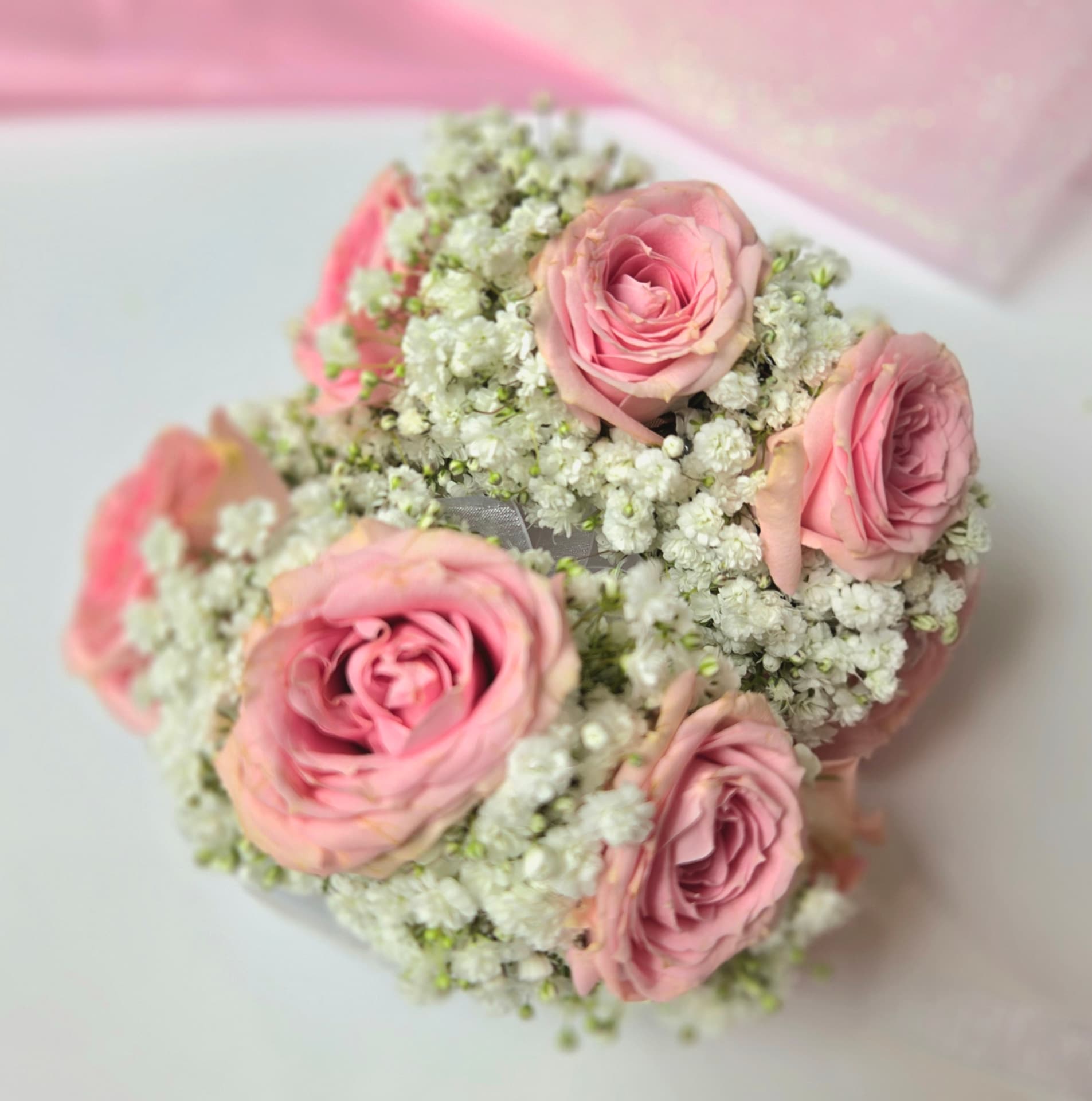 Blush pink rose hand gajrey with baby's breath